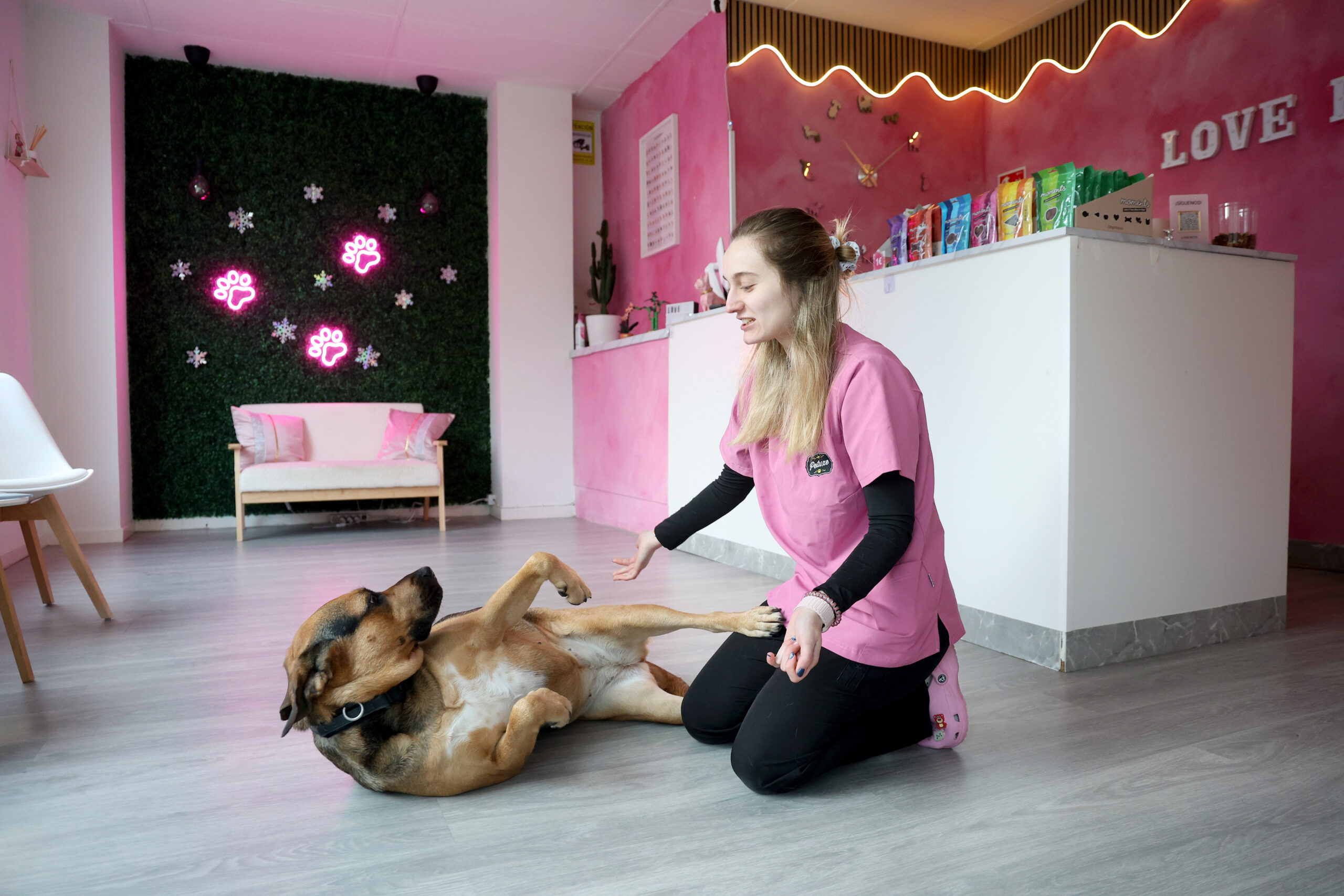 Marta Love Pets